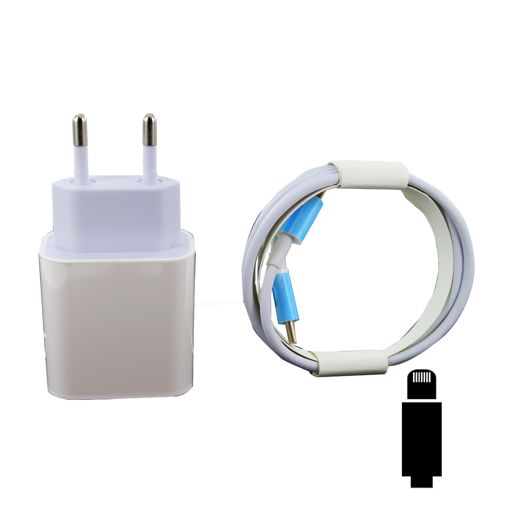 Cyoo  quick charger 20W + lightning cable