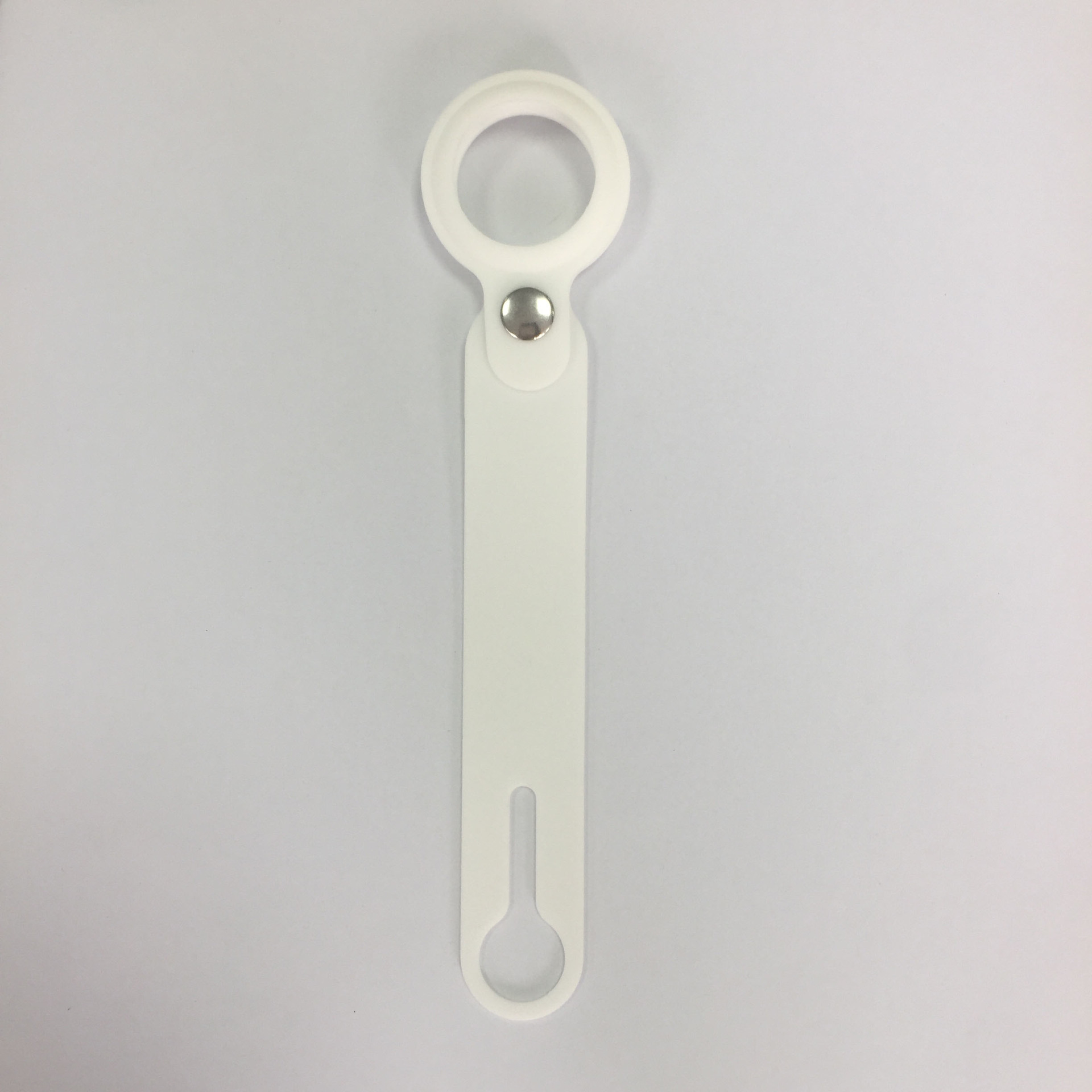 Silicone protective cover / tag White AirTag Silicone protective cover / tag White AirTag